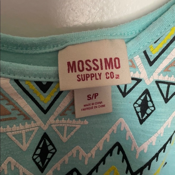 Light teal tank top - Picture 3 of 3